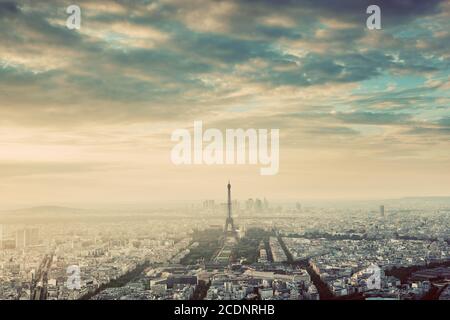 Parigi, Francia skyline vintage, panorama. Torre Eiffel, Champ de Mars Foto Stock