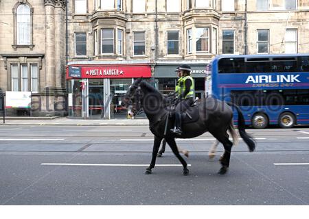 Edimburgo, Scozia, Regno Unito. 29 agosto 2020. A seguito del Coronavirus Pandemic Pret A Manger ha annunciato la chiusura della filiale del centro città di Shandwick Place a causa di perdite commerciali, ristrutturazioni e mancanza di clienti. Qui è mostrata la diramazione di Shandwick Place. Credit: Craig Brown/Alamy Live News Foto Stock