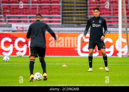 Amsterdam, Paesi Bassi. 29 Agosto 2020. AMSTERDAM, 29-08-2020, Johan Cruijff Arena football, amichevole testmatch, Stagione 2020-2021, Ajax - Eintracht Francoforte, Edson Alvarez Credit: Pro Shots/Alamy Live News Foto Stock