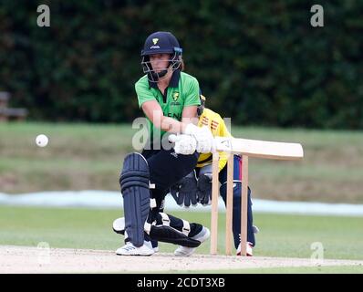 BECKENHAM, Regno Unito, 29 AGOSTO: Western Storm's Fi Morris durante Rachael Heyhoe Flint Trophy tra le donne delle stelle del sud-est e la tempesta occidentale a County Ground, Beckenham il 29 agosto 2020 Credit: Action Foto Sport/Alamy Live News Foto Stock