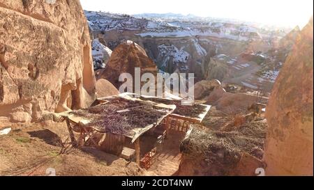 Paesaggi della Cappadocia durante l'inverno in Turchia. Foto Stock