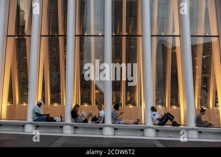 Scene di una fiorente metropoli in un Summers Day Foto Stock