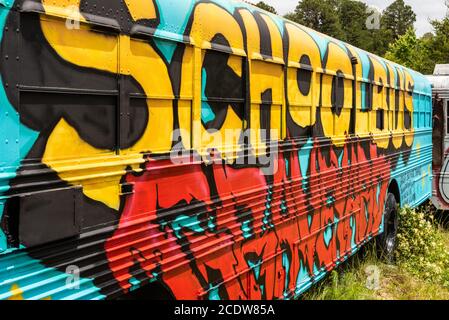 Cimitero degli autobus scolastici in Alto, Georgia. (STATI UNITI) Foto Stock