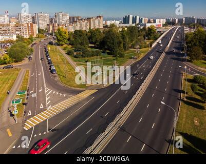 Mosca, Russia - 20 settembre. 2018. vista dal di sopra di Panfilov Avenue a Zelenograd Foto Stock