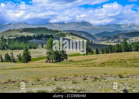 North-Chuya Ridge - catena di montagne nella repubblica di Altai, Russia Foto Stock