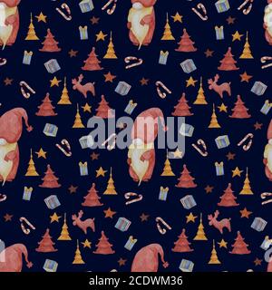 Motivo senza cuciture con illustrazioni decorative natalizie. Dolci e un favoloso vecchio gnomo, cervi e alberi di Natale. Modello di Natale su un nero Foto Stock