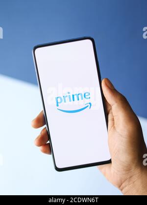 Assam, india - 27 agosto 2020 : primo logo sulla schermata del telefono immagine stock. Foto Stock