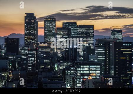 Tramonto dall'osservatorio della Torre televisiva di Nagoya Foto Stock