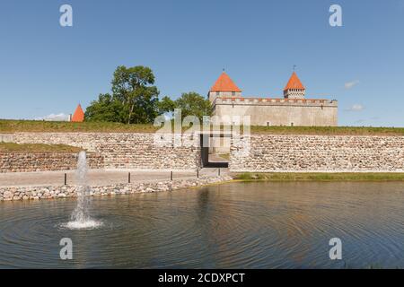 Il castello di Kuressaare sull isola di Saaremaa in Estonia Foto Stock