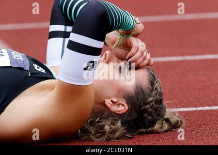 Utrecht, Paesi Bassi. 30 agosto 2020. UTRECHT, 30-08-2020, Atletiekbaan Nieuw Maarschalkerweerd, Laura De Witte ha debuttato durante il secondo giorno dei campionati olandesi di pista e campo. Credito: Pro Shots/Alamy Live News Foto Stock