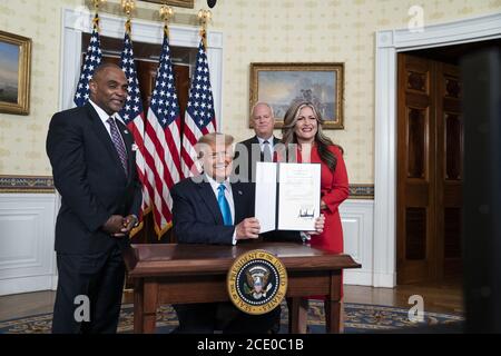 Washington, Stati Uniti d'America. 25 Agosto 2020. WASHINGTON, DC - SETTIMANA DEL 02 FEBBRAIO 2020: Presidente Donald Trump People: Presidente Donald Trump Credit: Storms Media Group/Alamy Live News Foto Stock