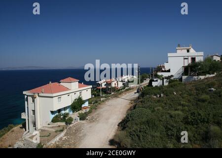 La città più bella della Turchia di Karaburun, Smirne. Bellissima città costiera di Karaburun. Le più belle spiagge della costa di Karaburun. Foto Stock