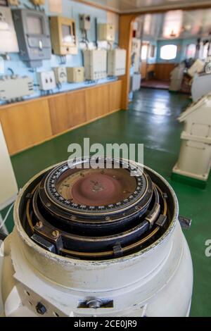 Russia, Murmansk. Rompighiaccio nucleare sovietico, il Lenin. Lanciata nel 1957, la prima nave di superficie al mondo alimentata con energia nucleare, è stata smantellata nel 1989. Foto Stock