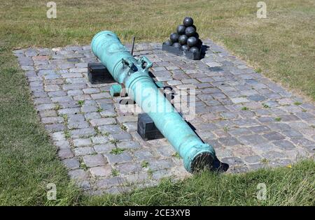 Cannone alla caserma Kastellet di Copenhagen Foto Stock