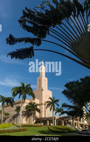 Il tempio della Repubblica Dominicana di Santo Domingo della Chiesa di Gesù Cristo dei Santi degli ultimi giorni è stato completato nel 2000. È il primo LDS o. Foto Stock