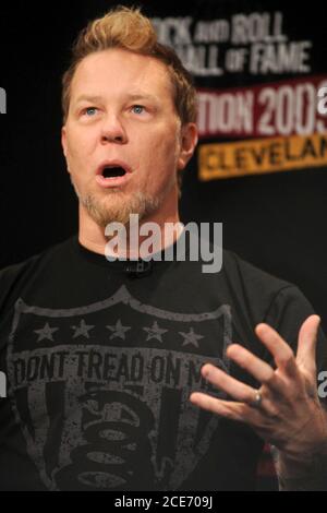 Manhattan, Stati Uniti d'America. 15 gennaio 2007. NEW YORK - GENNAIO 14: Il musicista James Hetfield di metallica partecipa alla Rock & Roll Hall of Fame 2009 inductee annuncio a Fuse Studios il 14 Gennaio 2009 a New York City People: James Hetfield Credit: Storms Media Group/Alamy Live News Foto Stock