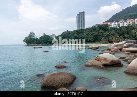 Spiaggia di Moonlight Bay a Penang Island, Malesia Foto Stock