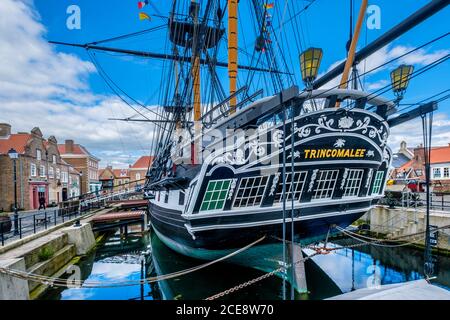 HMS Trincomalee è una fregata a vela di classe Leda della Royal Navy costruita nel 1816-17. Foto Stock