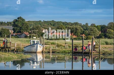 Nautica e pesca dei granchi sulla costa nord del Norfolk. Foto Stock