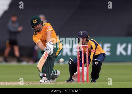 Notts Outlaws Chris Nash batte durante la partita Vitality T20 Blast a Trent Bridge, Nottingham. Foto Stock