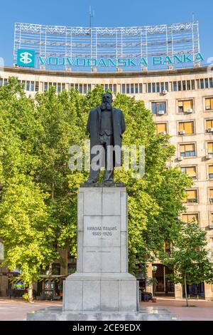 Belgrado / Serbia - 30 giugno 2019: Statua di Nikola Pasic in Piazza Nikola Pasic, una delle piazze centrali di Belgrado, la capitale della Serbia. Foto Stock