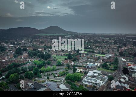 Vista aerea sull'area residenziale di Welligton la sera Regno Unito Foto Stock