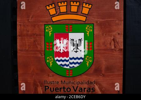 Puerto Varas, Cile. 13 febbraio 2020. Vista Puerto Varas Coat of Arms Foto Stock