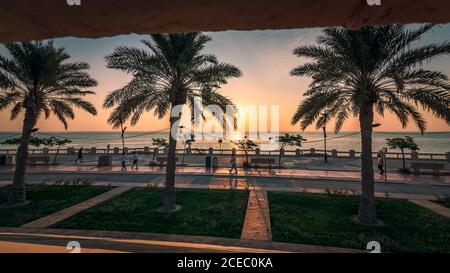 Meravigliosa vista mattutina sulla Corniche al khobar - al- Khobar, Arabia Saudita. Foto Stock