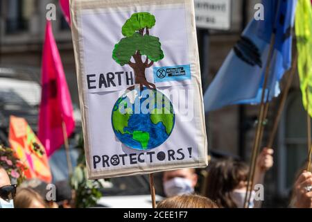 Londra, Regno Unito. 1 settembre 2020. XR (Extinction Rebellion ) marcia e protesta a Westminster Credit: Ian Davidson/Alamy Live News Foto Stock