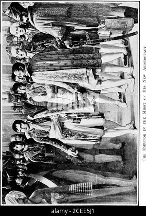 . Sulle orme di Napoleone, la sua vita e le sue famose scene. ht delle scogliere di gesso di Albion e per due anni ha piegato le sue energie giganti alla formazione della flotta d'invasione più temerari mai lanciato contro l'Inghilterra.vantando che avrebbe saltato il fosso, ha dichiarato che la spedizione di thatCffisars era gioco di bambini, E quella mia è l'impresa dei Titani. Il romano aveva solo 800 barbando che i corsi comandavano che ci fosse costruito per non meno di 2000 barche. Sotto un certo punto di vista e il più importante, l'ultimo invaderpoteva non rivendicare alcuna superiorità rispetto al primo invadereregistrato dell'Inghilterra Foto Stock