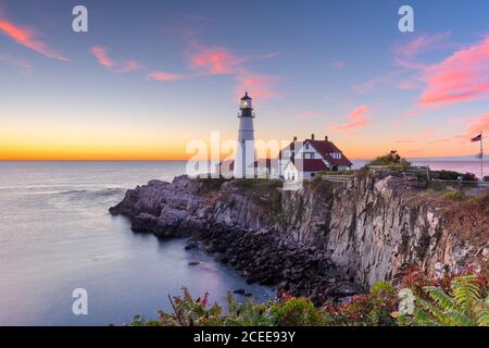 Portland, Maine, USA al Portland Head Light al mattino. Foto Stock