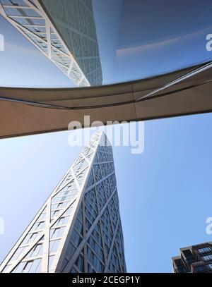 Giustapposizione sulla facciata. Terranova Tower, Londra, Regno Unito. Architetto: Horden Cherry Lee Architects Ltd, 2020. Foto Stock