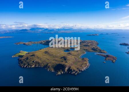 Veduta aerea di Tanera Mor (Tanera Mor), il più grande arcipelago delle Isole estive nella regione delle Highland della Scozia. REGNO UNITO Foto Stock