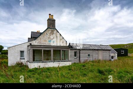 Vecchio hotel chiuso e abbandonato a Durness, Sutherland, Highland Region, Scozia, Regno Unito Foto Stock