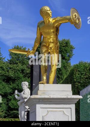 Garten-Theatre, Großer Garten der Barocken Herrenhäuser Gärten, Hannover, Niedersachsen, Deutschland, Europa Garden Theatre e Orangerie in Gran Gard Foto Stock