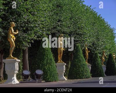 Garten-Theatre, Großer Garten der Barocken Herrenhäuser Gärten, Hannover, Niedersachsen, Deutschland, Europa Garden Theatre e Orangerie in Gran Gard Foto Stock