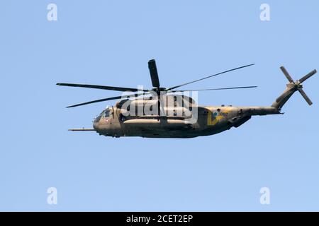 Forza Aerea israeliana IAF Sikorsky CH-53 Sea Stallion elicottero in volo IAF nome in codice Yasur Foto Stock