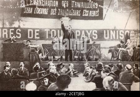 Discorso di Marcel Cachin al Congresso del Partito Socialista a Tours nel 1920. Marcel Cachin (Parigi, 20 settembre 1869 – Parigi, 12 febbraio 1958) è stato un . Foto Stock