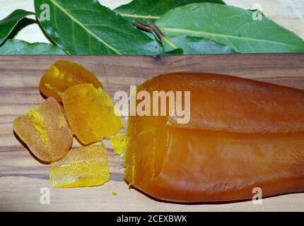 Bottarga (uova di pesce) cibo tipico della Sardegna, Italia Foto Stock