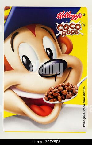 Scatola di cereali Kellogg's Coco Pops da una sola servire Foto Stock