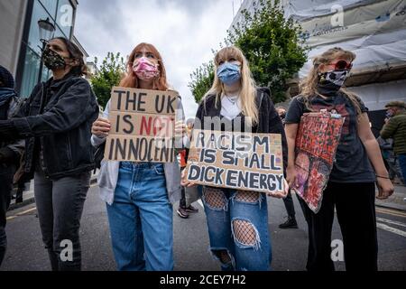 Prendendo il partito politico di iniziativa (TTIP), ispirato dal movimento Black Lives Matter, marches di protesta da Notting Hill a Londra, Regno Unito. Foto Stock