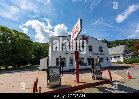 Distributore di benzina in Huntington Rd, Chester, Massachusetts, Stati Uniti Foto Stock