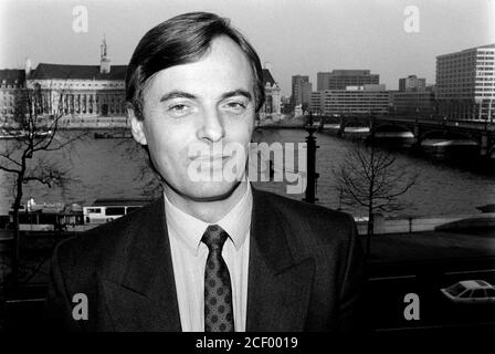 Andrew Smith MP, portavoce laburista per l'istruzione superiore, Norman Shaw Building, Londra. 26 gennaio 1989. Foto: Neil Turner Foto Stock