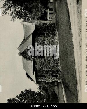 . La Fobes Memorial Library, Oakham, Massachusetts, con gli indirizzi alla posa della pietra angolare e alla dedizione;. Wright, . 18 la dedizione, . . . -47 invito, . . . • • -49 Ordine degli esercizi, . . • • • Comitati S1, . . • • • indirizzi S2, . . . • • -53 Oakham Libraries, di Dean Henry P. Wright, . 54 possibilità di biblioteca di oggi, di Robert K. Shaw, . 65La Biblioteca e i Bambini, di Eva MarchTappan, . . . • • 72 Presentazione dell'edificio della città, di Celia E. Fobes, .... .77 accettazione a nome del comune, da parte del Sig. Gardner M. Dean, 77 accettazione su beh Foto Stock