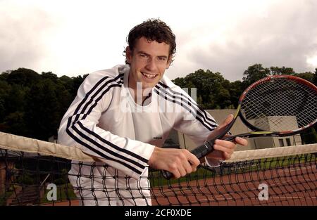 Uno dei migliori tennisti al mondo a soli 16 anni, Andy Murray nato il 15 maggio 1987 qui visto con la mamma Judy pics preso nel 2004 da Alan Peebles Foto Stock