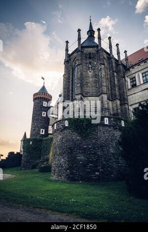 Zleby Chateau è un castello nel villaggio con lo stesso nome circa 7 km a est di Caslav. Originariamente era un castello costruito dal Lichtenburg. Foto Stock