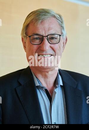 Potsdam, Germania. 03 settembre 2020. Bernd Riexinger (Die Linke) sta per iniziare la riunione chiusa nel centro congressi di Potsdam. Credit: Annette Riedl/dpa/Alamy Live News Foto Stock