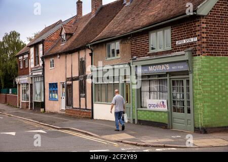Regno Unito, Inghilterra, Coventry, Upper Spon Street, Weaver's House tra le terrazze di edifici medievali incorniciati in legno Foto Stock