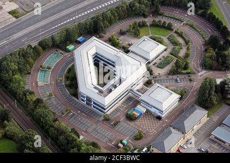 Vista aerea di a gli uffici BASF di Handforth, Cheshire che sono nella forma della figura 4 Foto Stock