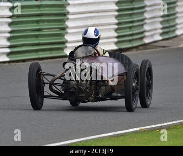 Un Morgan a quattro ruote degli anni '30. Charlie Martin, Morgan RIP Special, Allcomers Scratch Race, VSCC Formula Vintage, Mallory Park, Leicestershire, Foto Stock